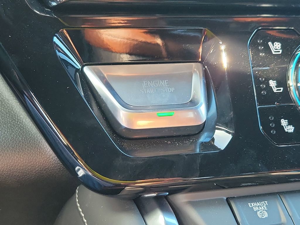 New 2025 GMC Sierra 3500 Denali Ultimate image 35