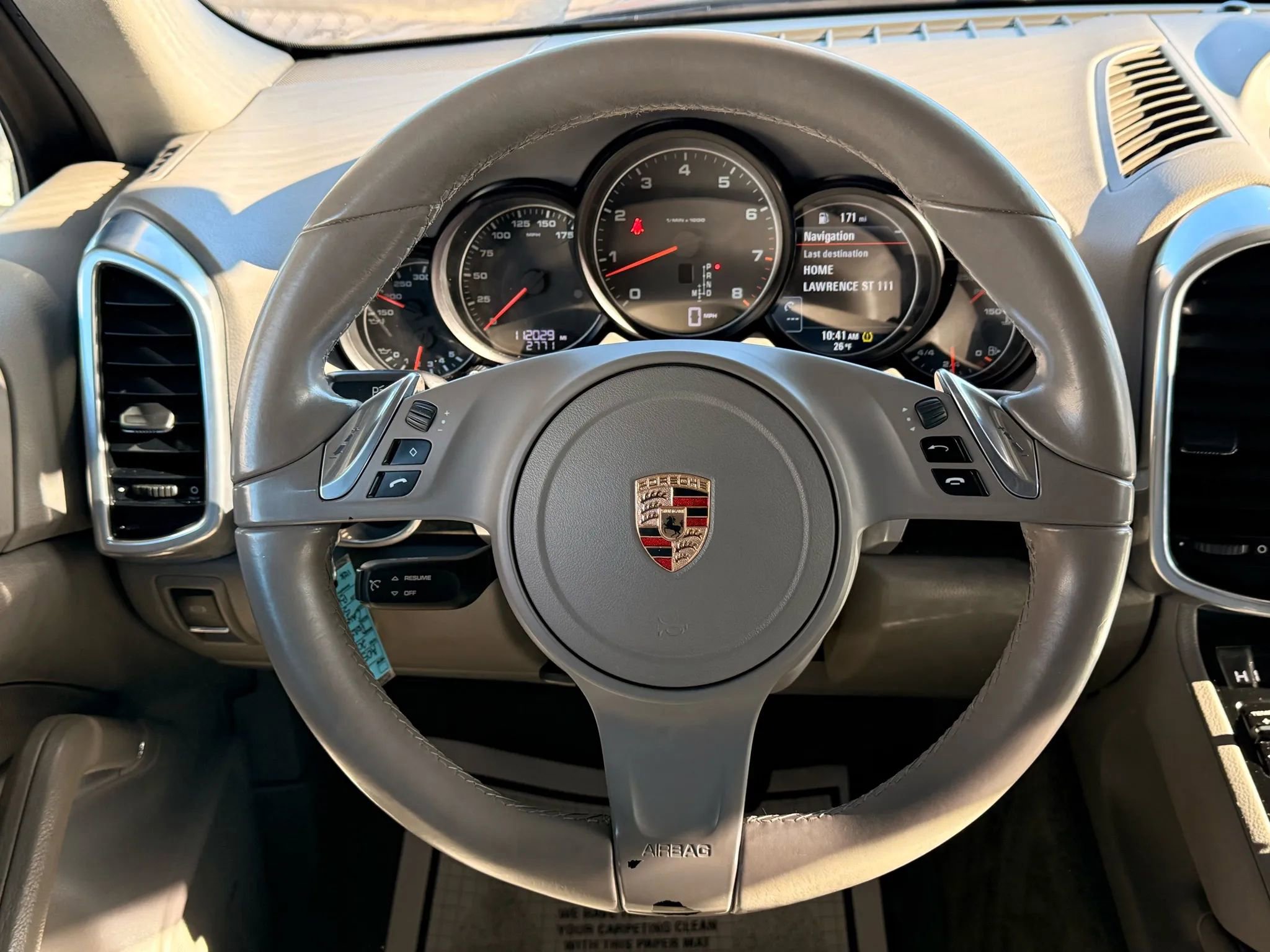 Used 2014 Porsche Cayenne Platinum Edition AWD/4WD image 32