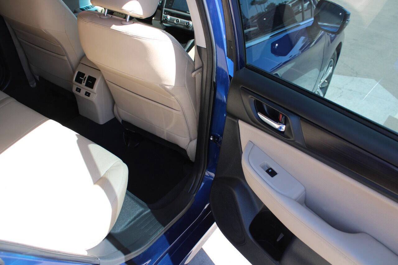 Used 2017 Subaru Legacy 2.5i Limited w/ Popular Package #4 image 15