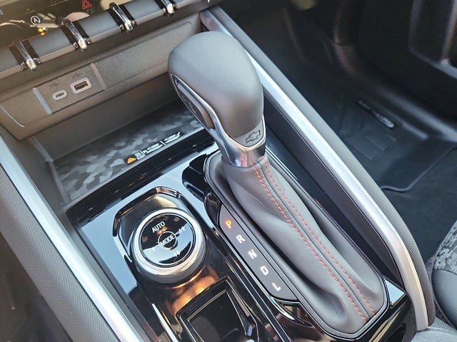 Certified 2024 Chevrolet Colorado Z71 w/ Z71 Convenience Package 2 image 13