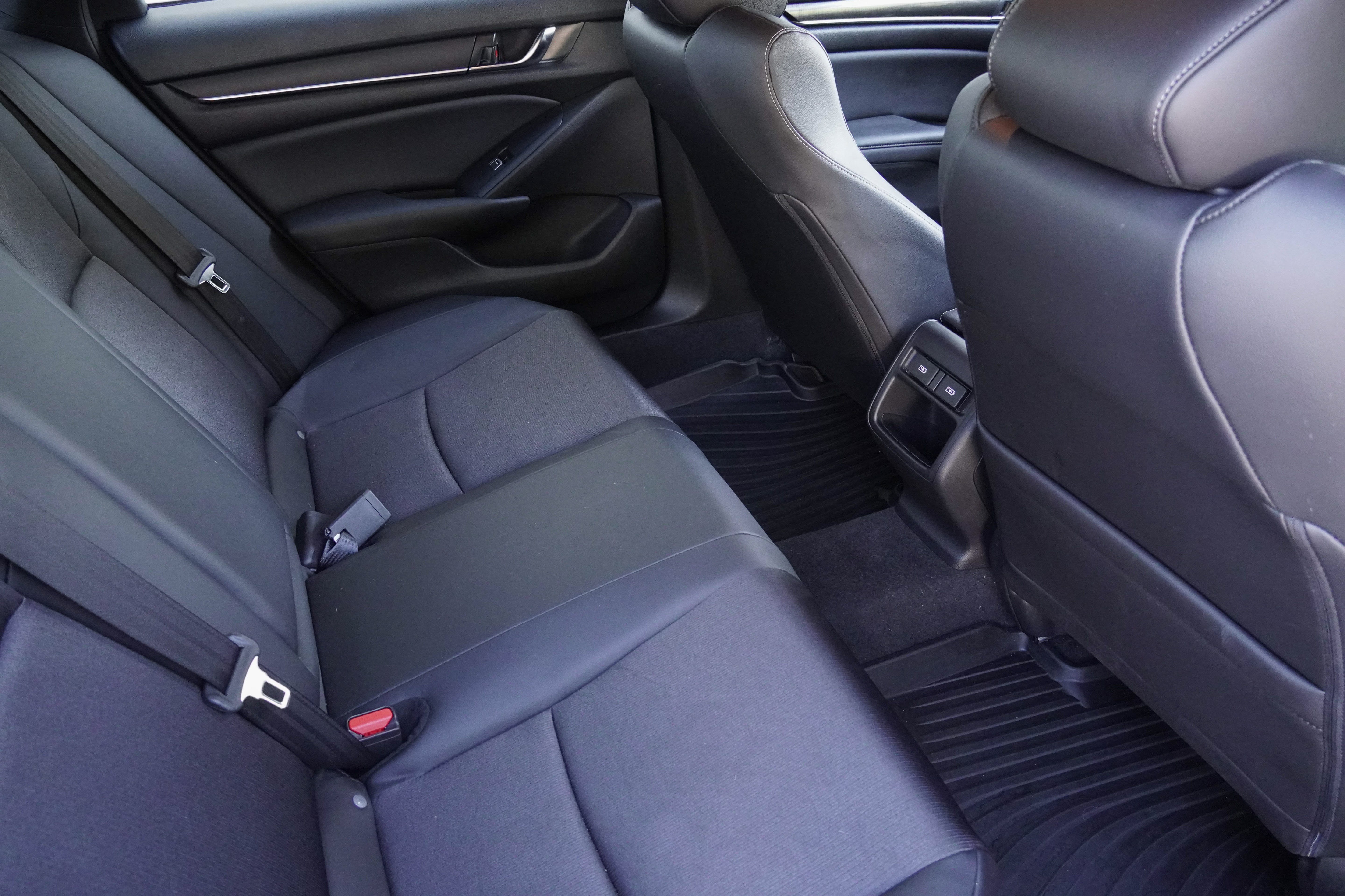 Used 2022 Honda Accord Sport image 29