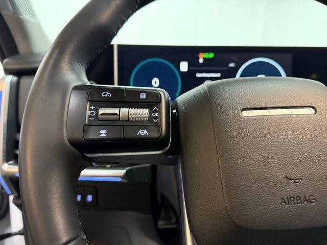 Used 2025 Hyundai Santa Fe Limited image 21