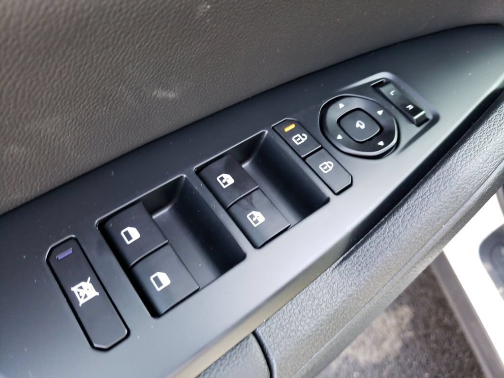 New 2026 Kia Sportage SX AWD/4WD image 18