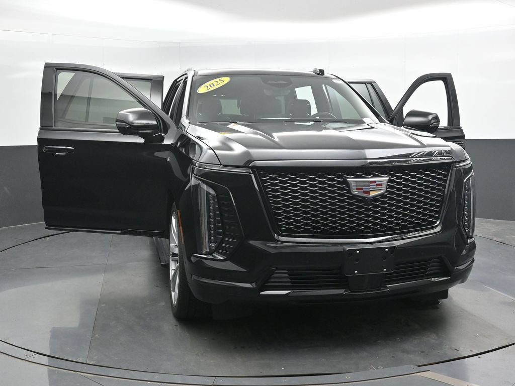 Used 2025 Cadillac Escalade Sport w/ Touring Package AWD/4WD image 48