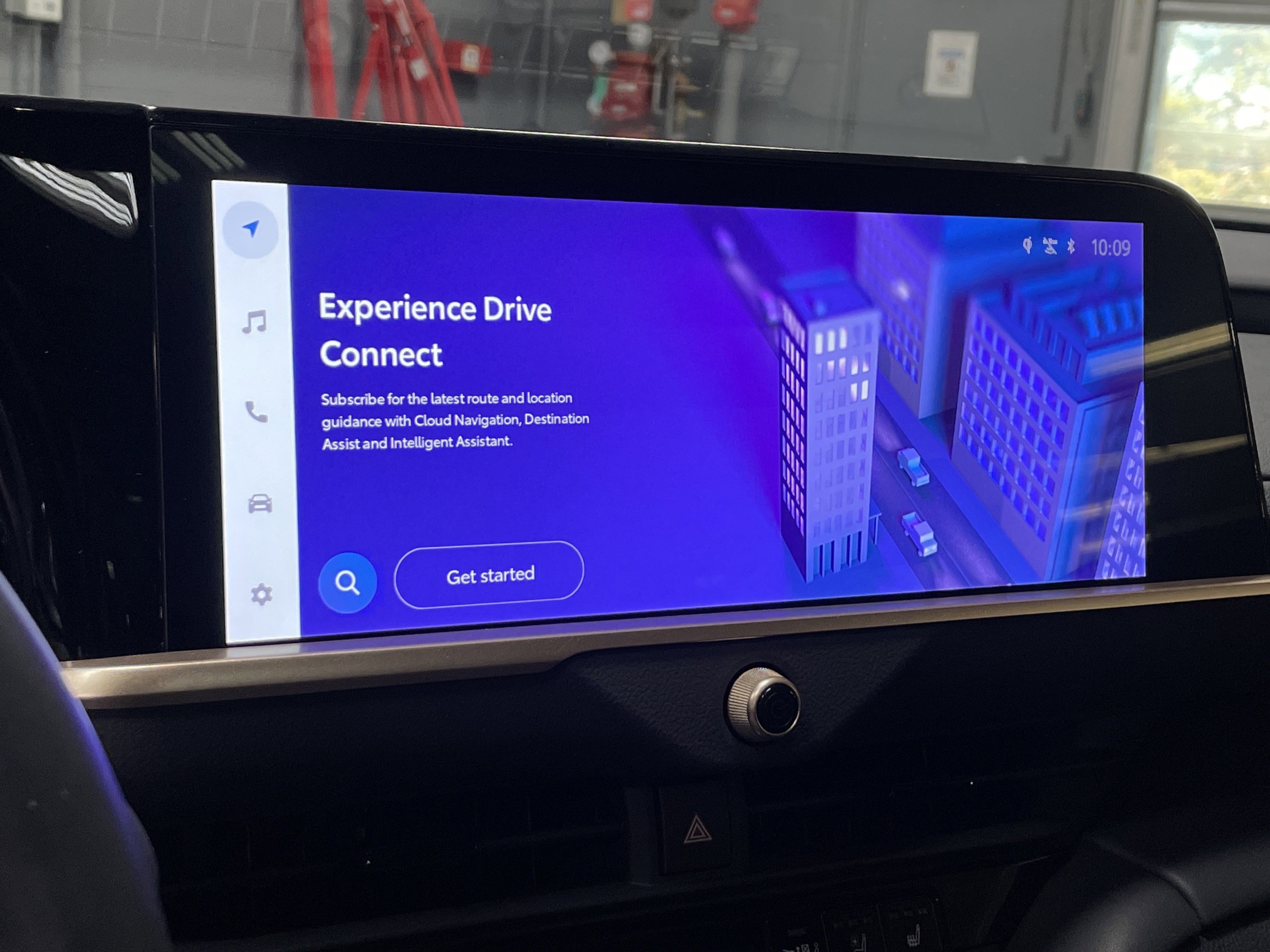 Used 2024 Toyota Crown Limited image 23