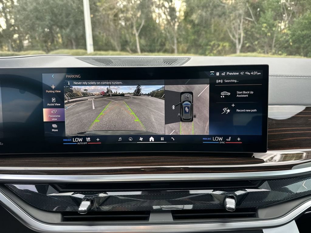 New 2026 BMW X5 xDrive40i w/ M Sport Package image 21