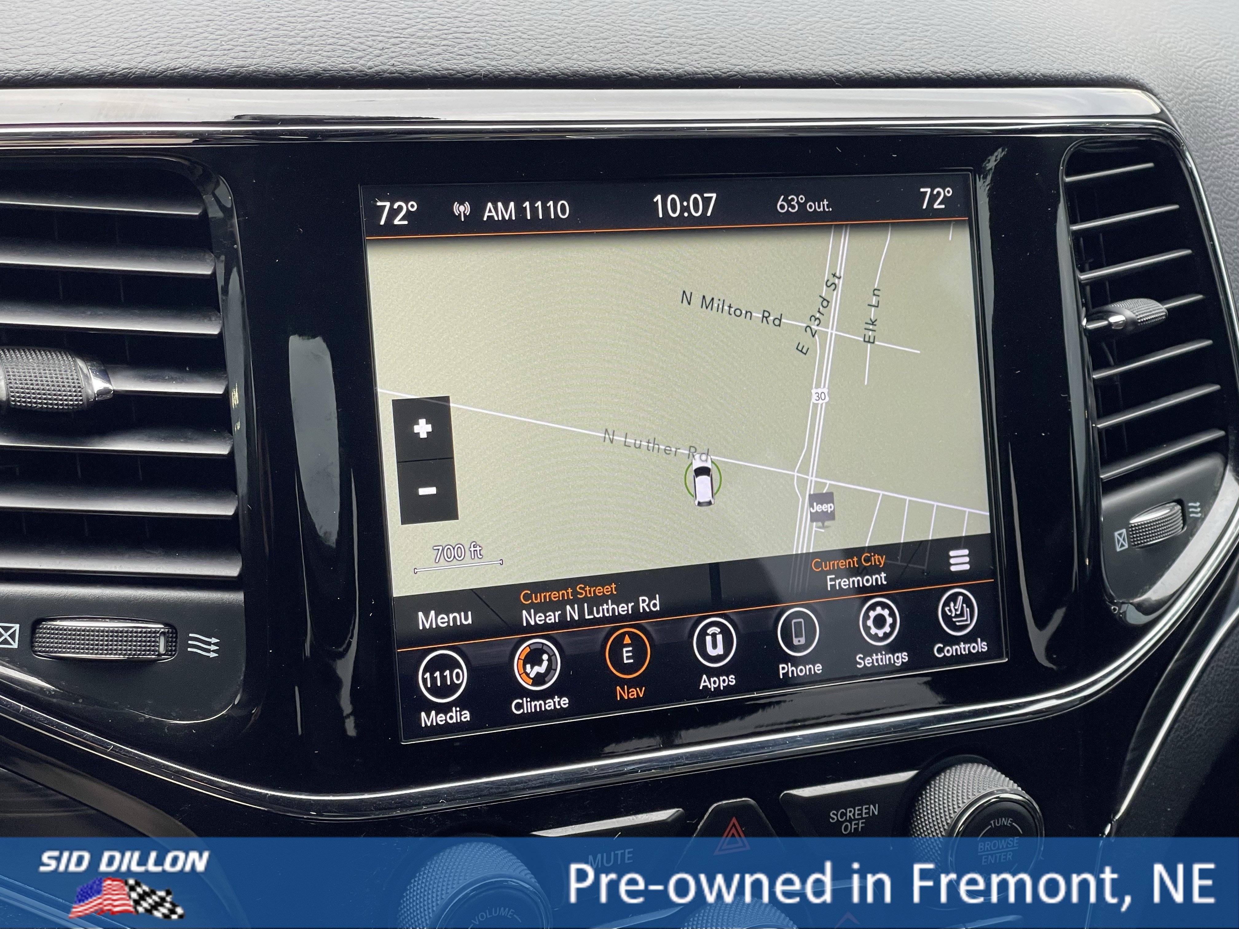 Used 2020 Jeep Grand Cherokee Limited image 3