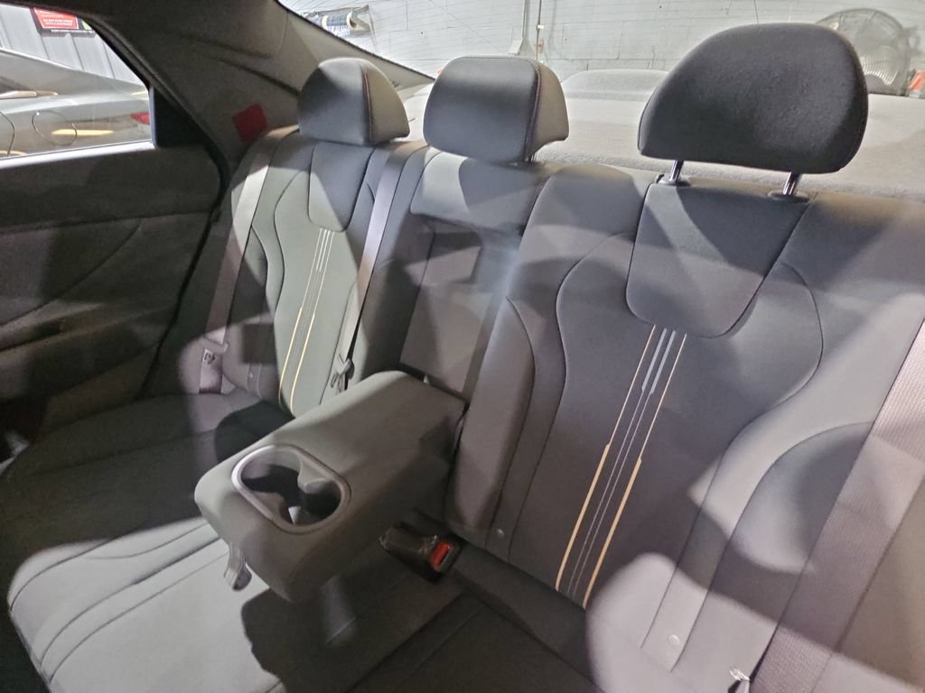 New 2026 Hyundai Elantra SEL Sport Premium FWD image 14