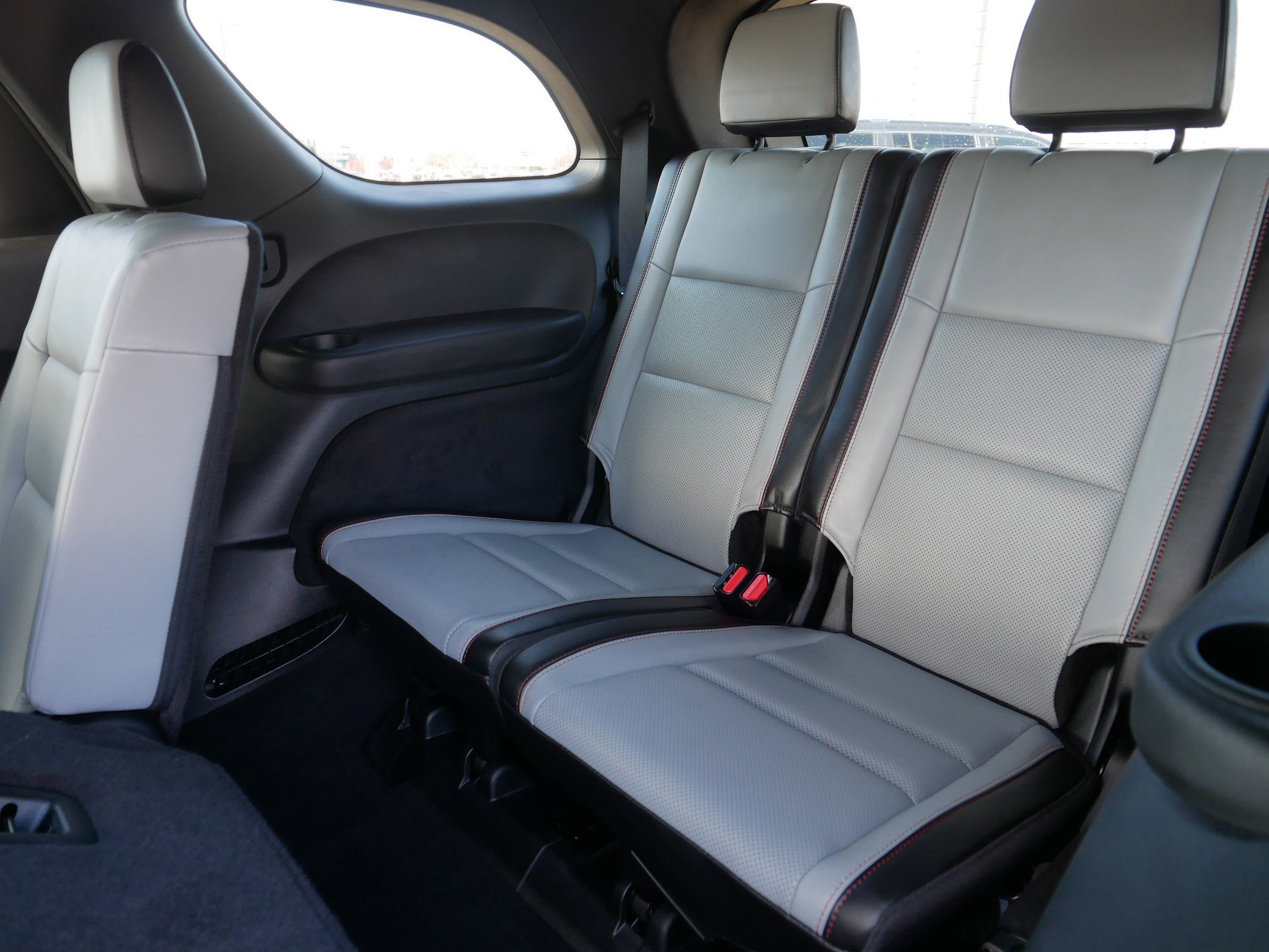 Used 2024 Dodge Durango GT image 36