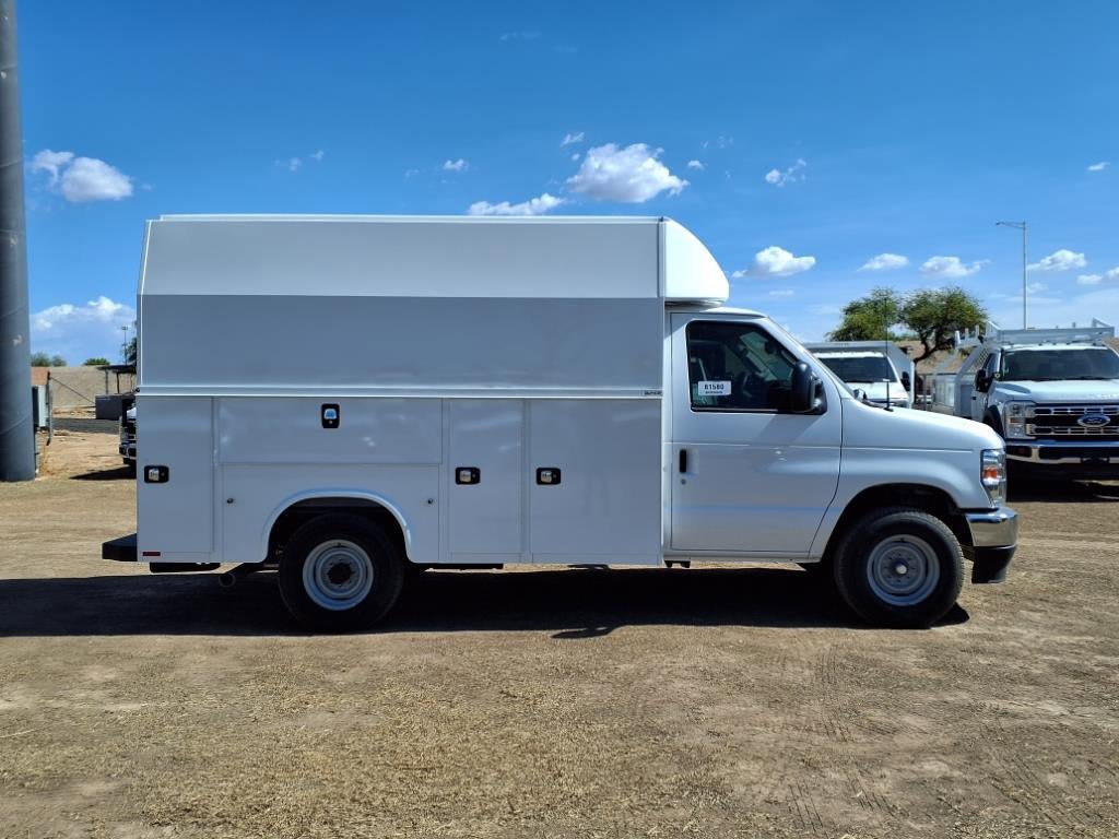 New 2026 Ford E-350 and Econoline 350 Super Duty w/ Power Equipment Group RWD image 3