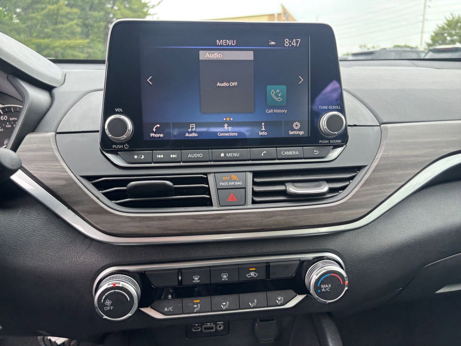 Used 2025 Nissan Altima 2.5 SV FWD image 20