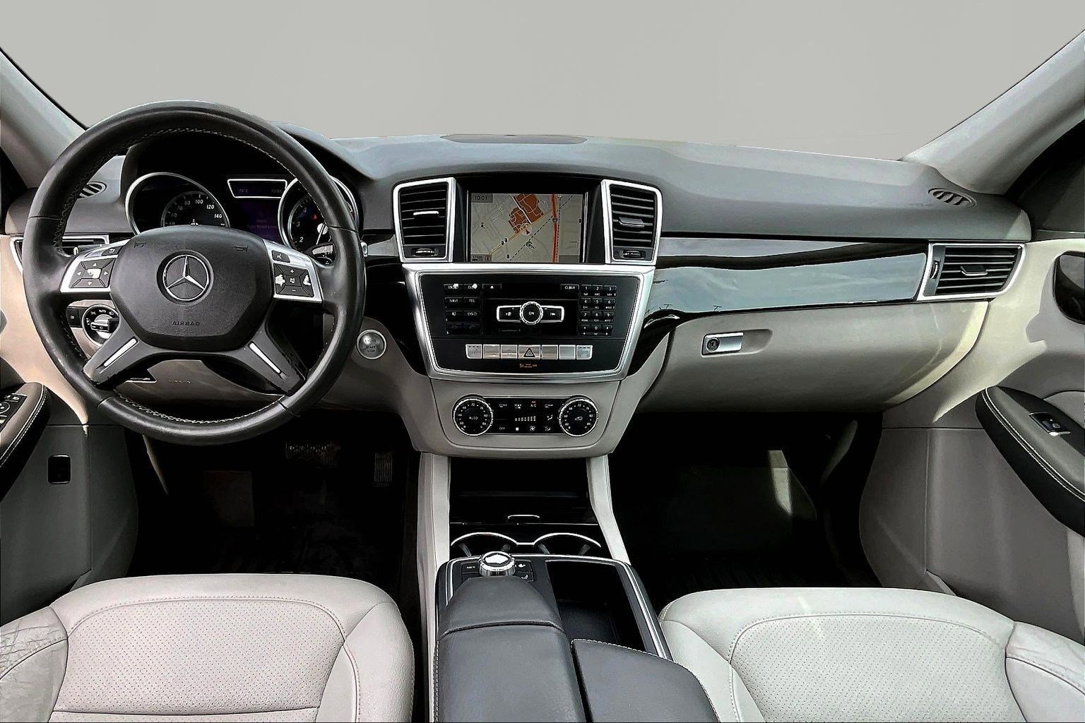 Used 2015 Mercedes-Benz ML 350 2WD image 7