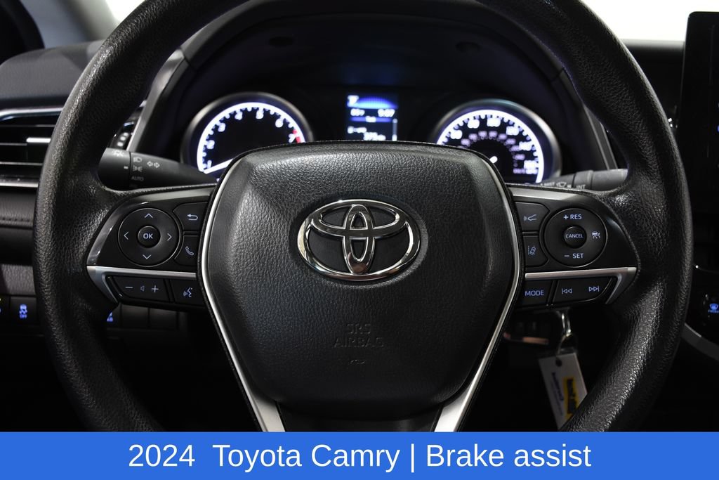 Used 2024 Toyota Camry LE FWD image 11