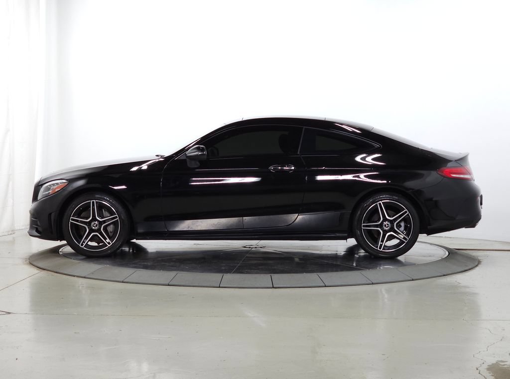 Used 2019 Mercedes-Benz C 300 4MATIC Coupe image 4