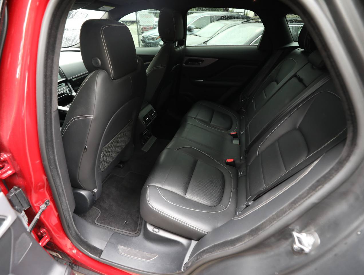 Used 2019 Jaguar F-PACE R-Sport AWD/4WD image 16