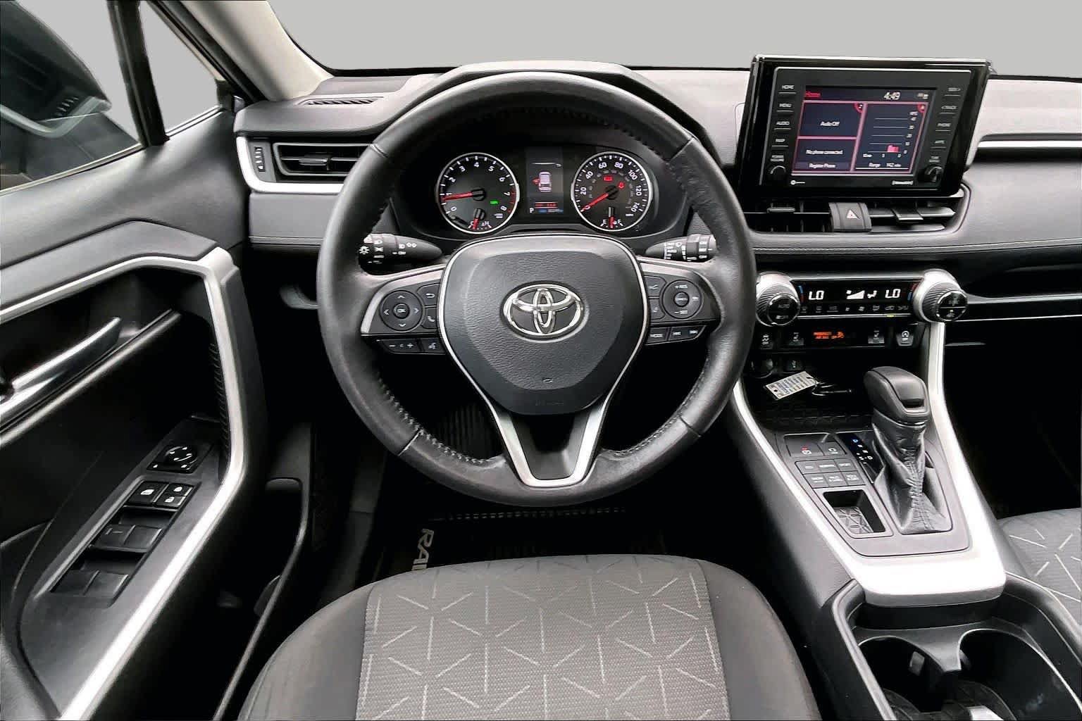 Certified 2021 Toyota RAV4 XLE w/ Convenience Package AWD/4WD image 6