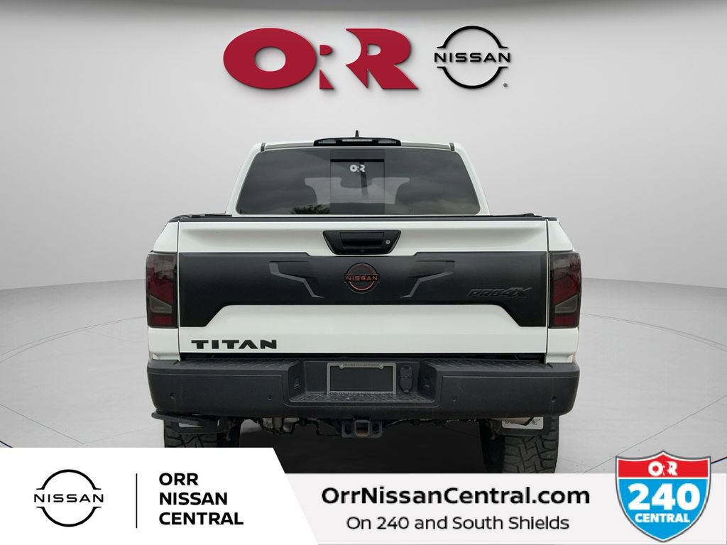 Used 2023 Nissan Titan PRO-4X w/ Pro-4x Convenience Package AWD/4WD image 6