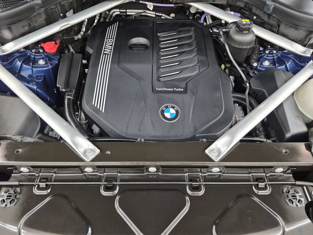 Used 2021 BMW X5 xDrive40i w/ M Sport Package AWD/4WD image 36