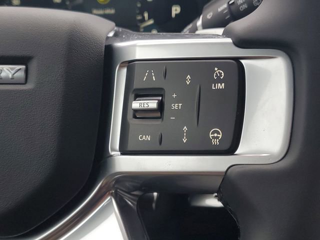 New 2026 Land Rover Discovery Limited Edition image 27