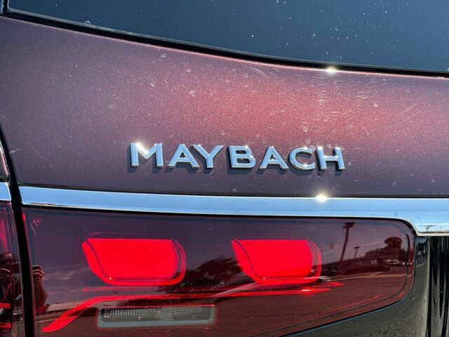 Certified 2024 Mercedes-Benz Maybach GLS 600 4MATIC image 37