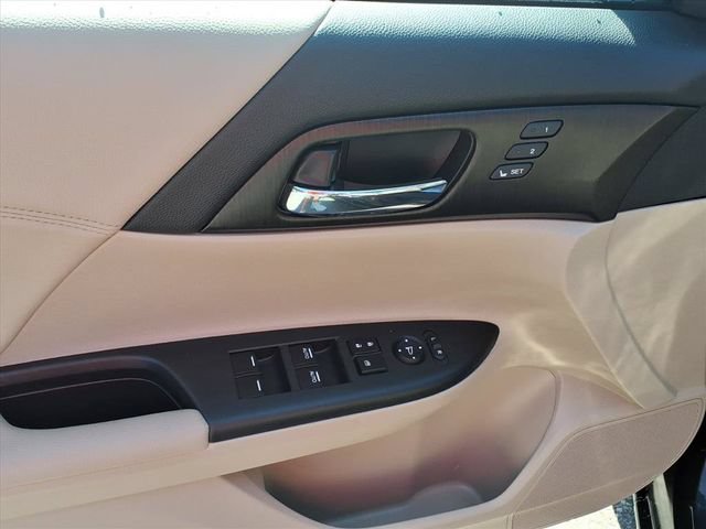 Used 2014 Honda Accord EX-L image 11