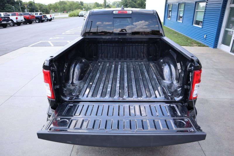 Used 2021 RAM 1500 Big Horn image 9