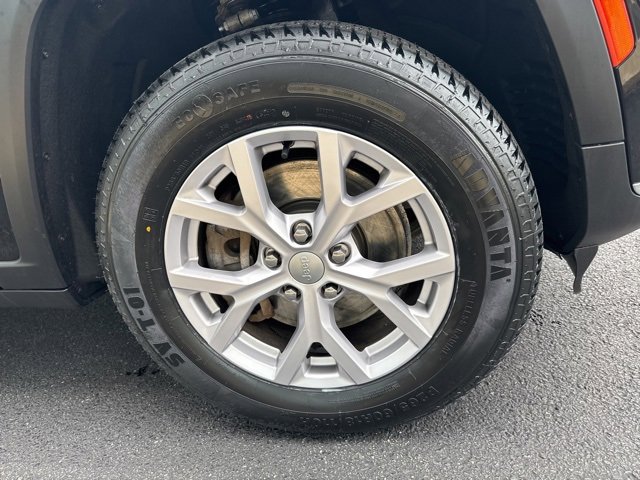 Used 2022 Jeep Grand Cherokee L Limited image 24