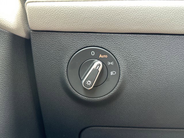 New 2025 Volkswagen Taos S image 34