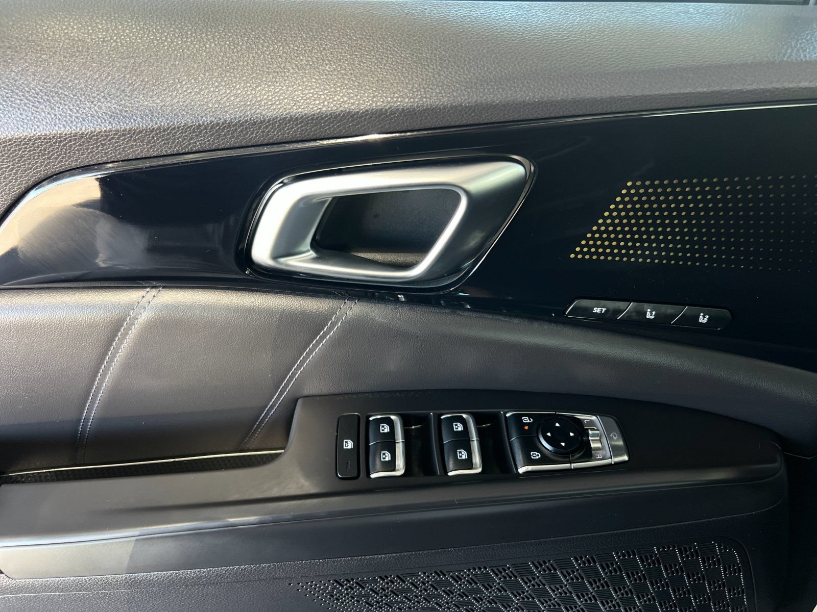 Certified 2026 Kia Carnival SX Prestige FWD image 10
