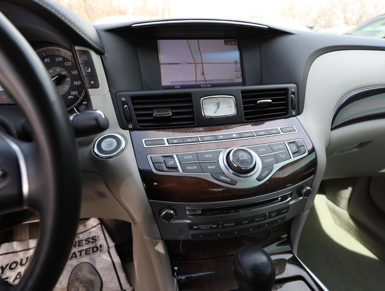 Used 2012 INFINITI M37 x w/ Deluxe Touring Pkg AWD/4WD image 21