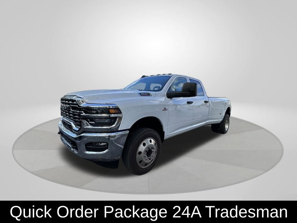 Used 2026 RAM 3500 Tradesman w/ Chrome Appearance Group image 3