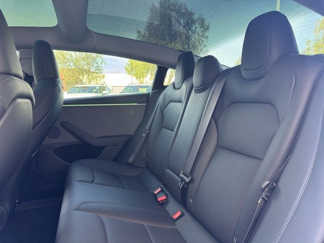 Used 2025 Tesla Model 3 Long Range image 9