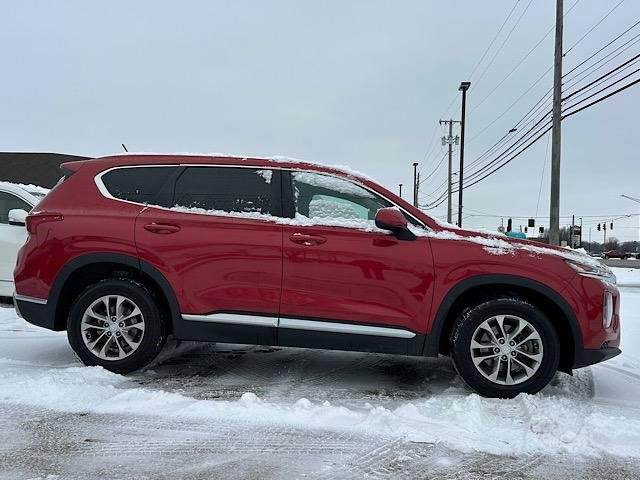 Used 2019 Hyundai Santa Fe SE image 9