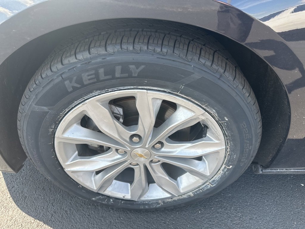 Used 2023 Chevrolet Malibu LT image 12