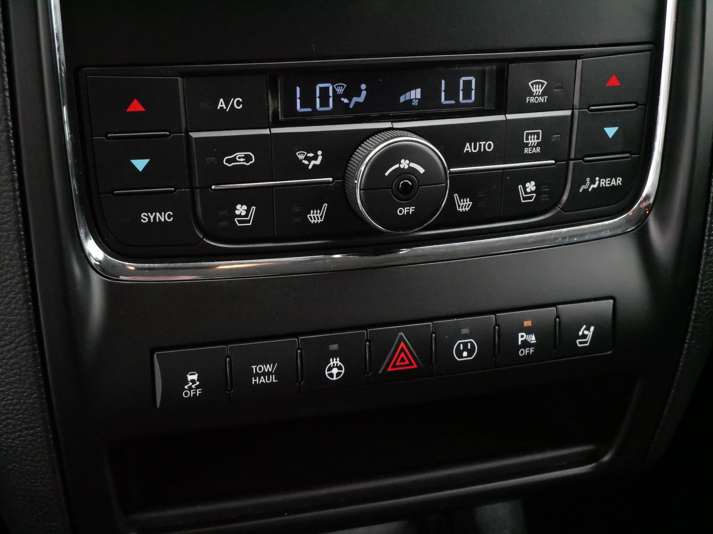 Used 2013 Dodge Durango Citadel w/ Technology Group image 23