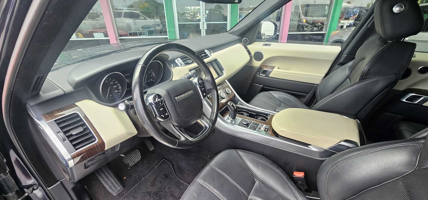 Used 2014 Land Rover Range Rover Sport Supercharged AWD/4WD image 12
