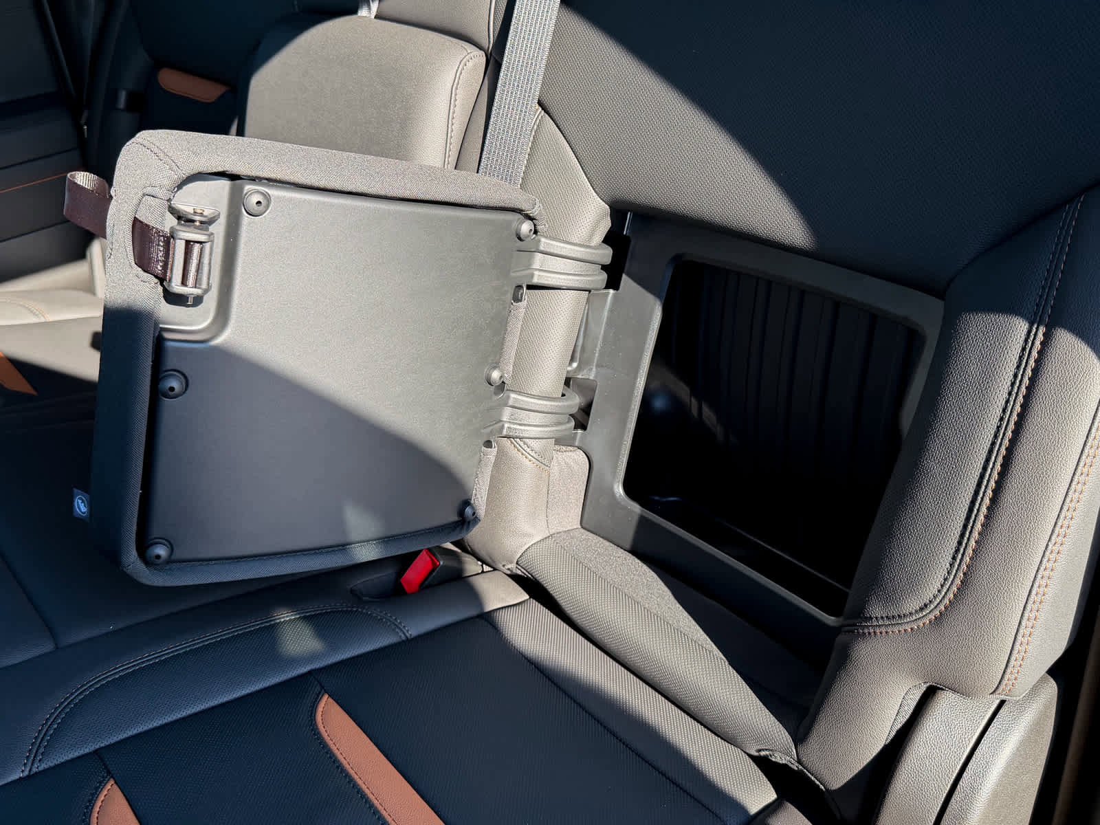New 2026 GMC Sierra 1500 AT4 w/ AT4 Premium Package image 11