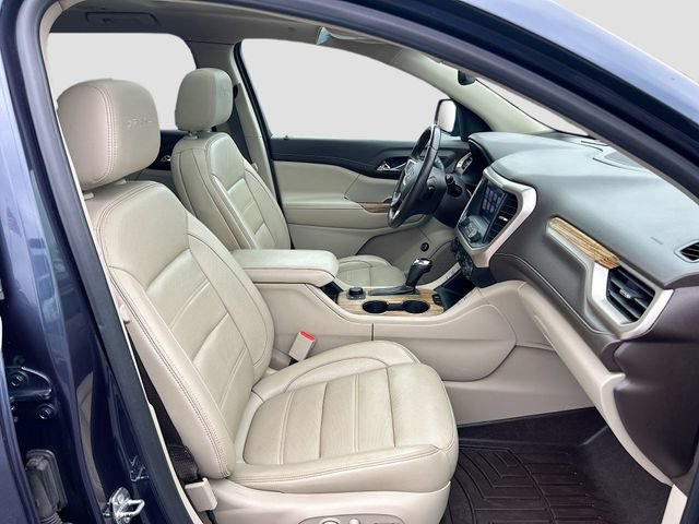 Used 2019 GMC Acadia Denali w/ Technology Package AWD/4WD image 38