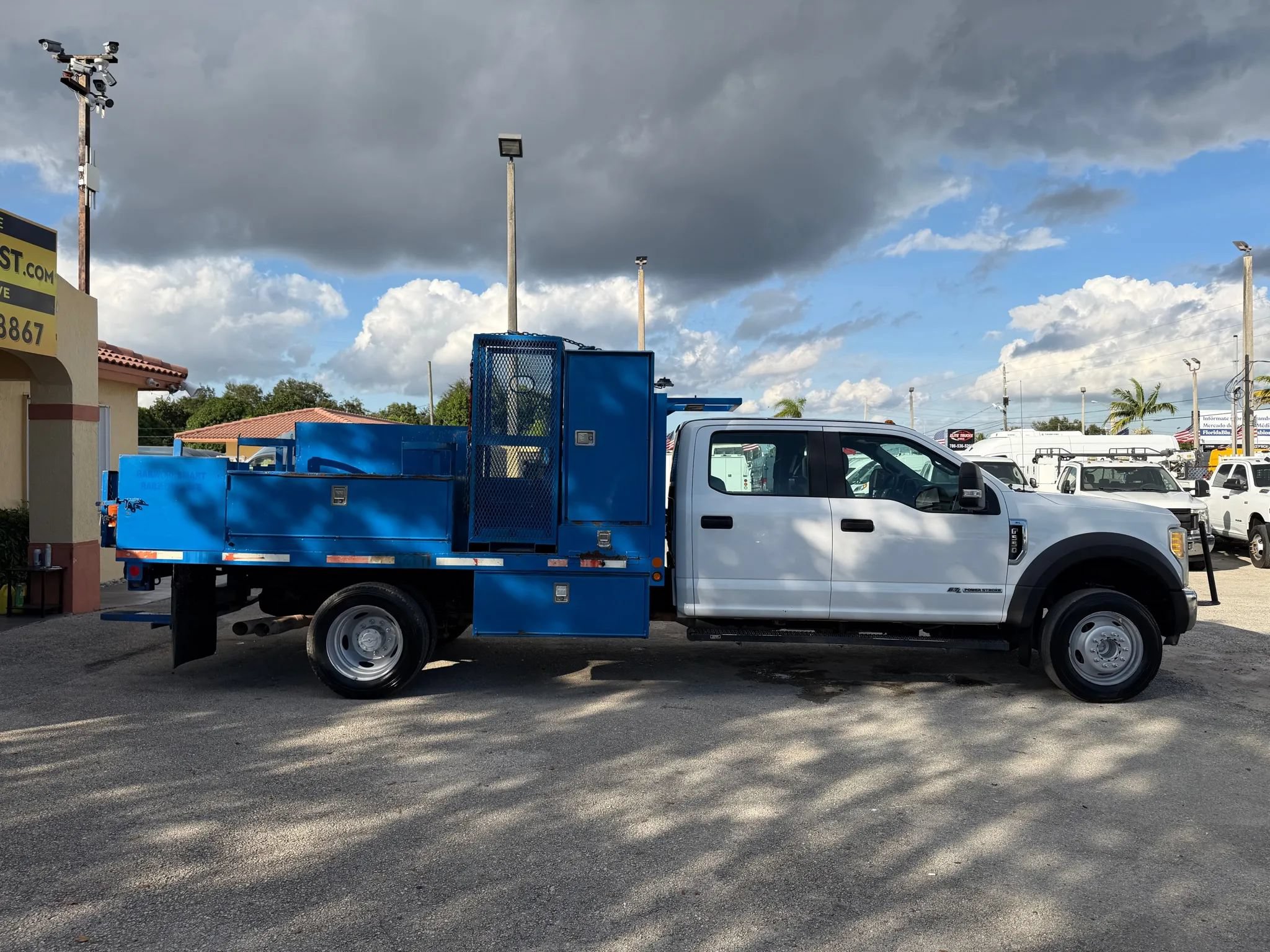 Used 2017 Ford F550 2WD Crew Cab Super Duty w/ Power Equipment Group image 8