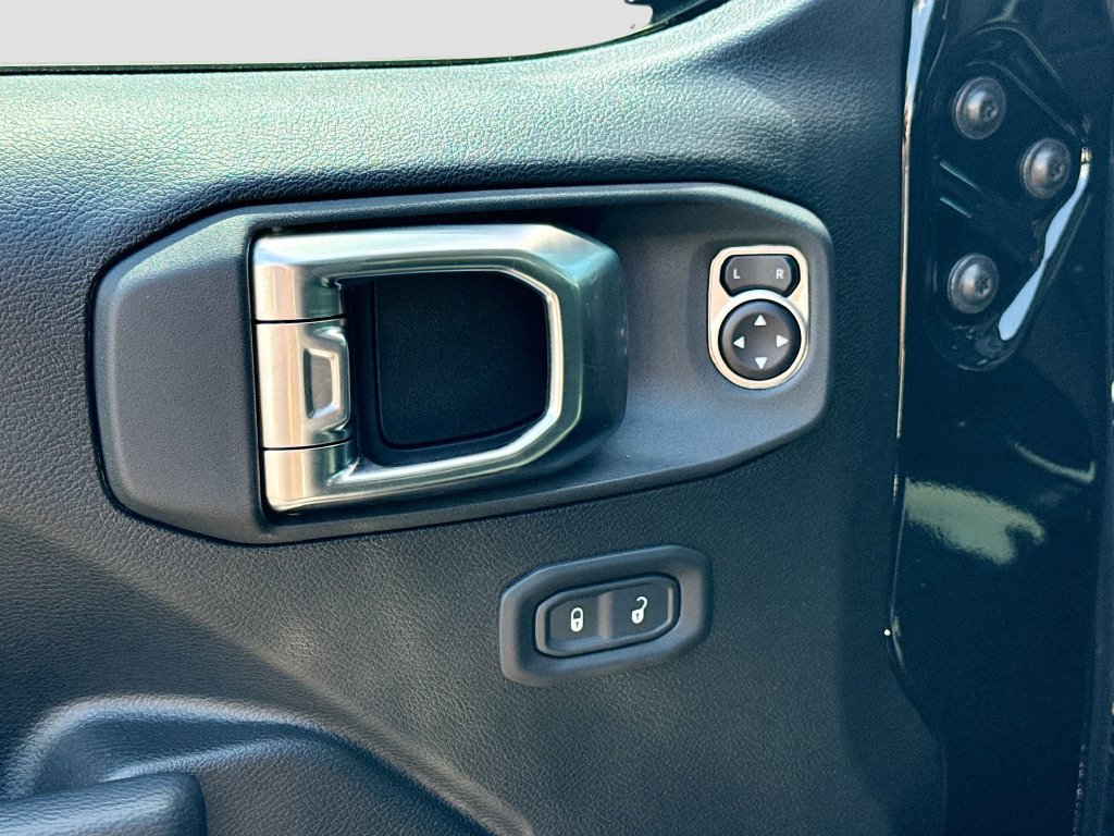 New 2025 Jeep Gladiator Sport AWD/4WD image 19