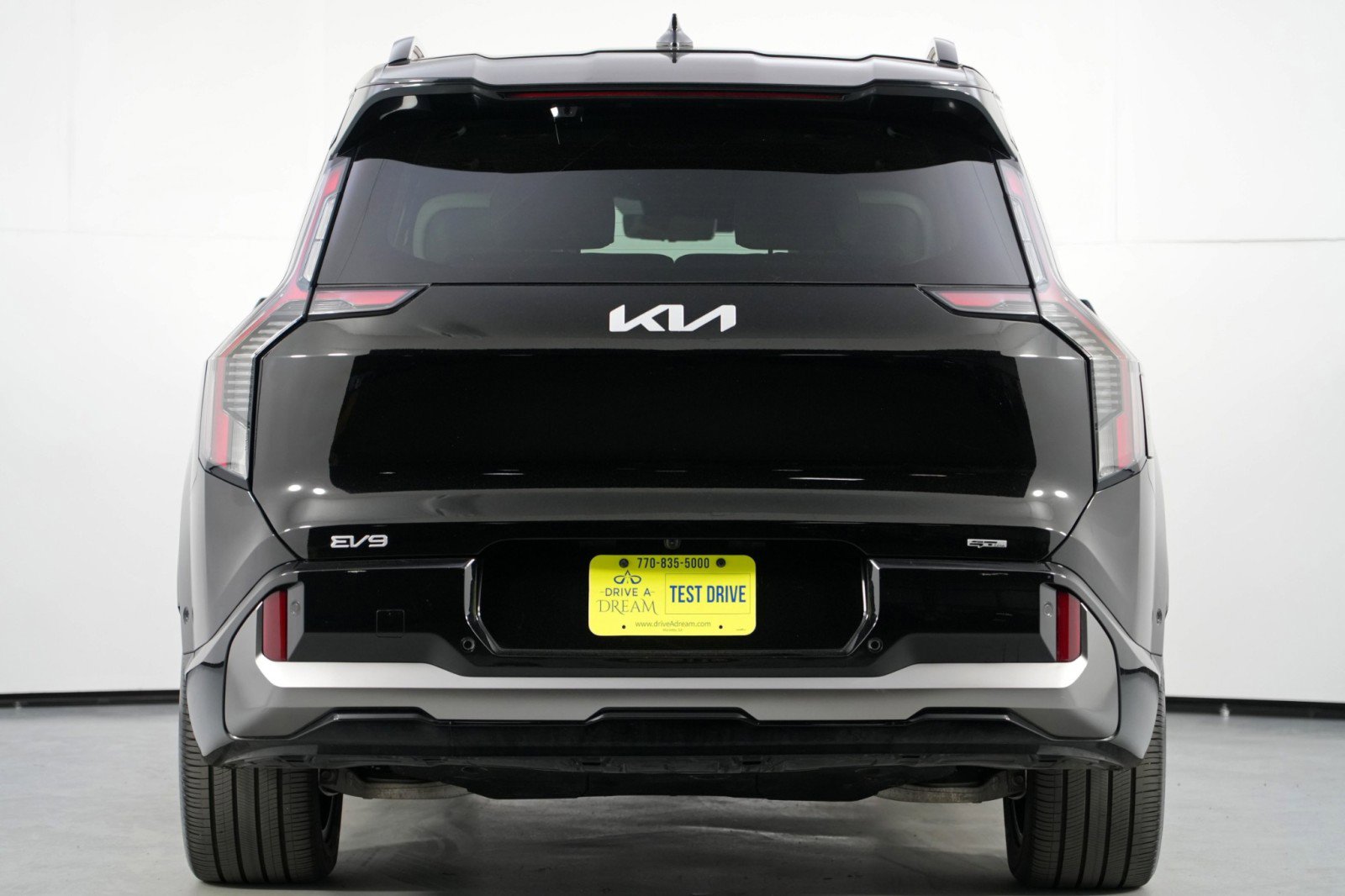 Used 2024 Kia EV9 GT-Line image 11