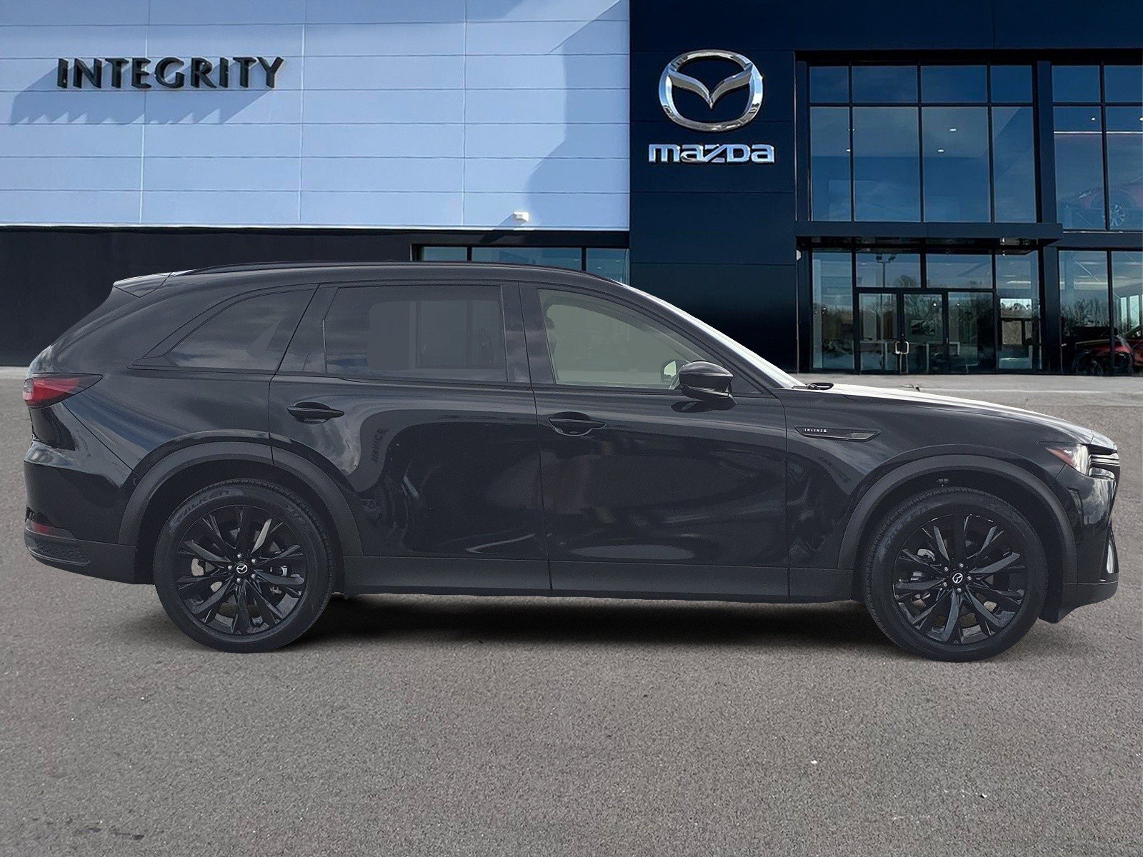 Used 2025 MAZDA CX-90 3.3 Turbo w/ Premium Sport Pkg image 3