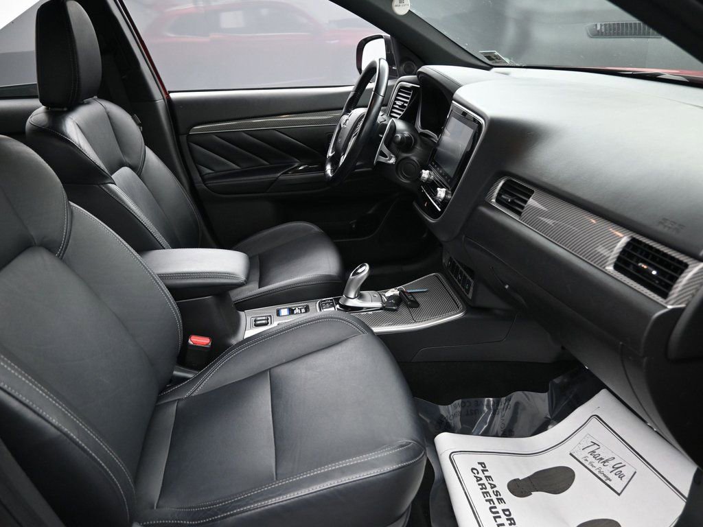Used 2021 Mitsubishi Outlander SEL image 38