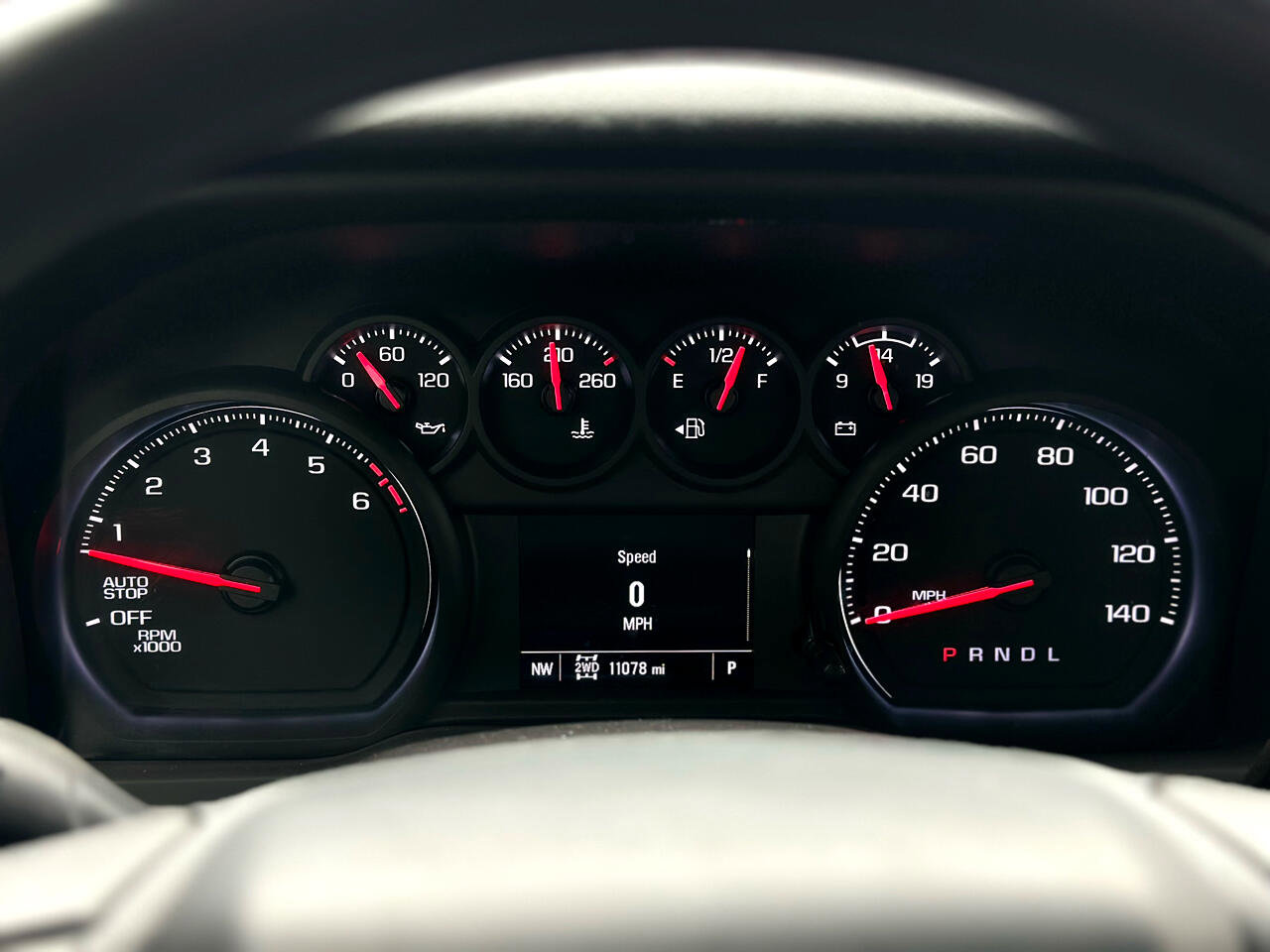 Used 2024 Chevrolet Silverado 1500 Custom Trail Boss w/ LPO, Dark Essentials Package image 16