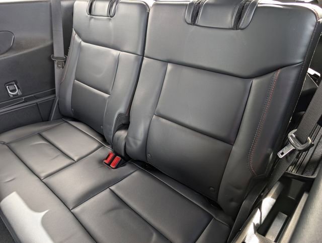 Used 2025 Ford Explorer ST image 17