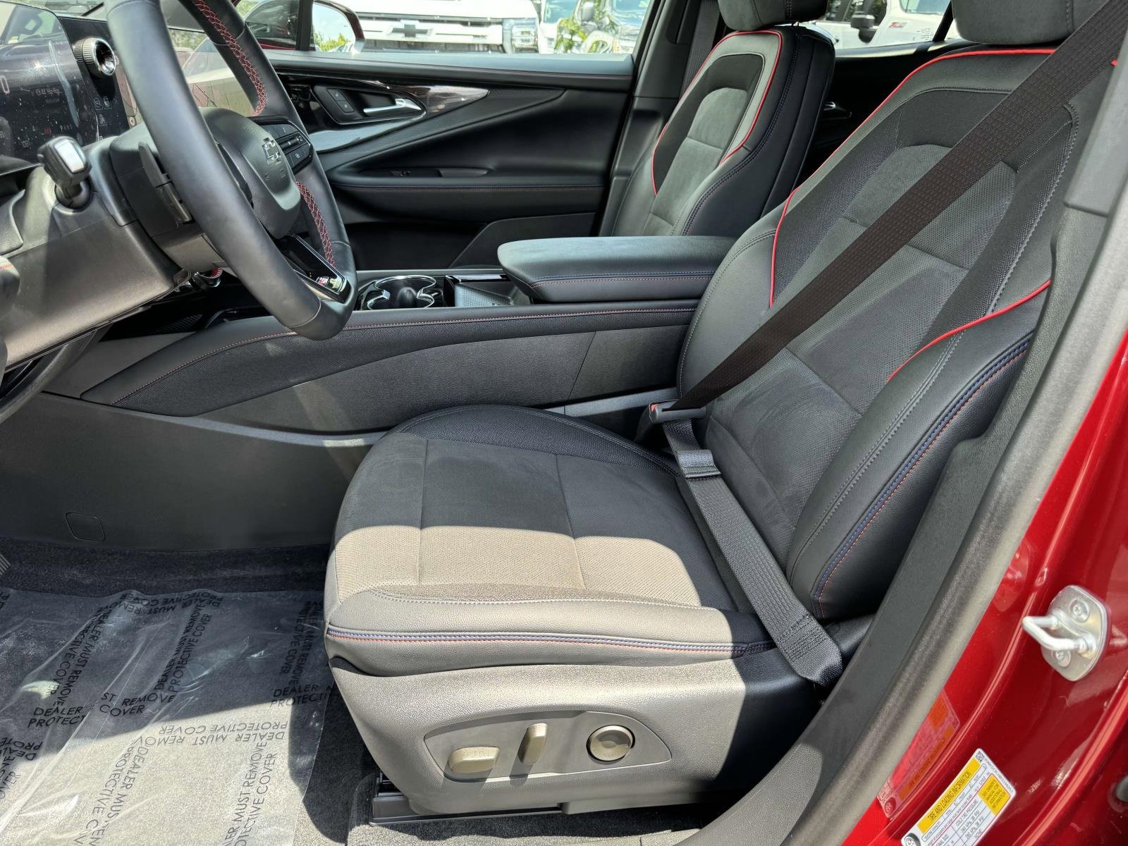 Used 2024 Chevrolet Blazer EV RS image 25