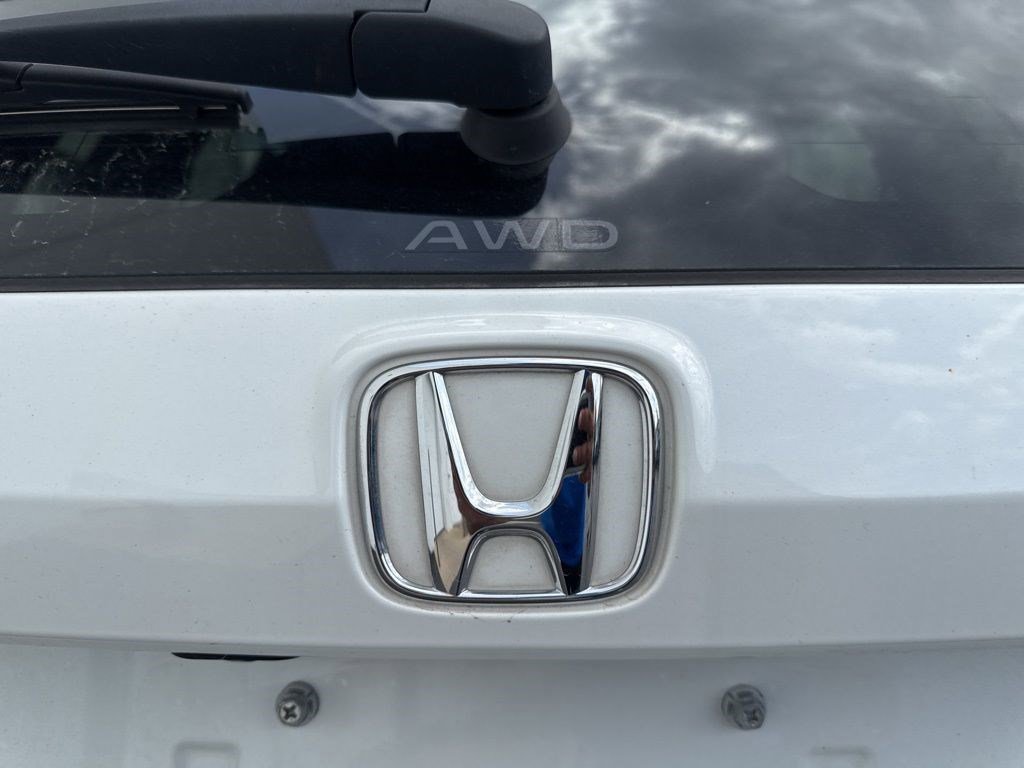 Used 2023 Honda CR-V EX-L image 5