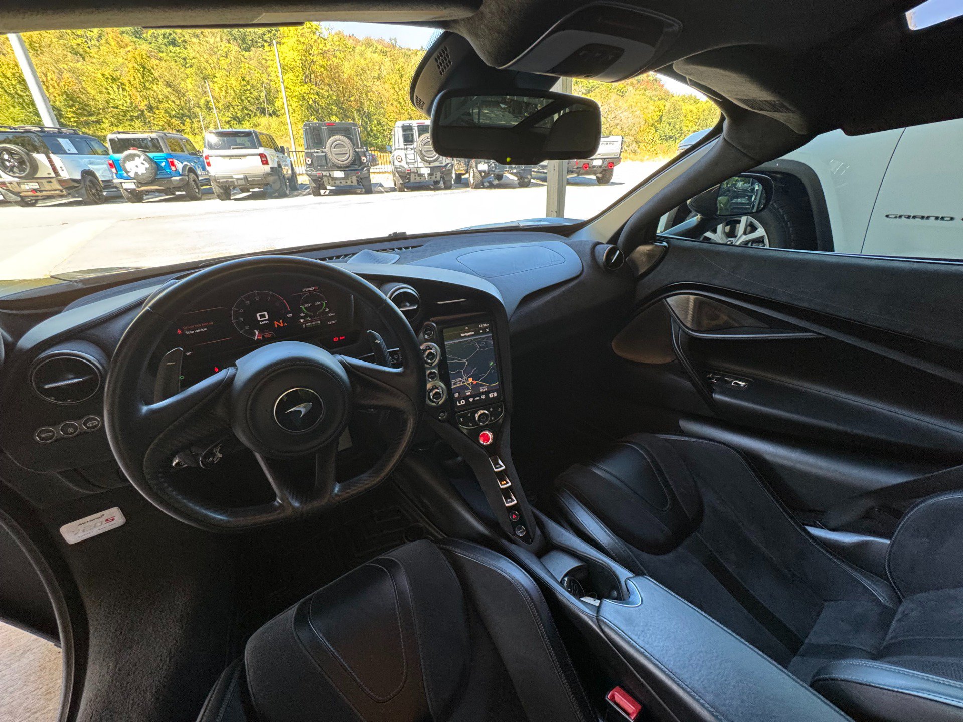 Used 2019 McLaren 720S Performance RWD image 18
