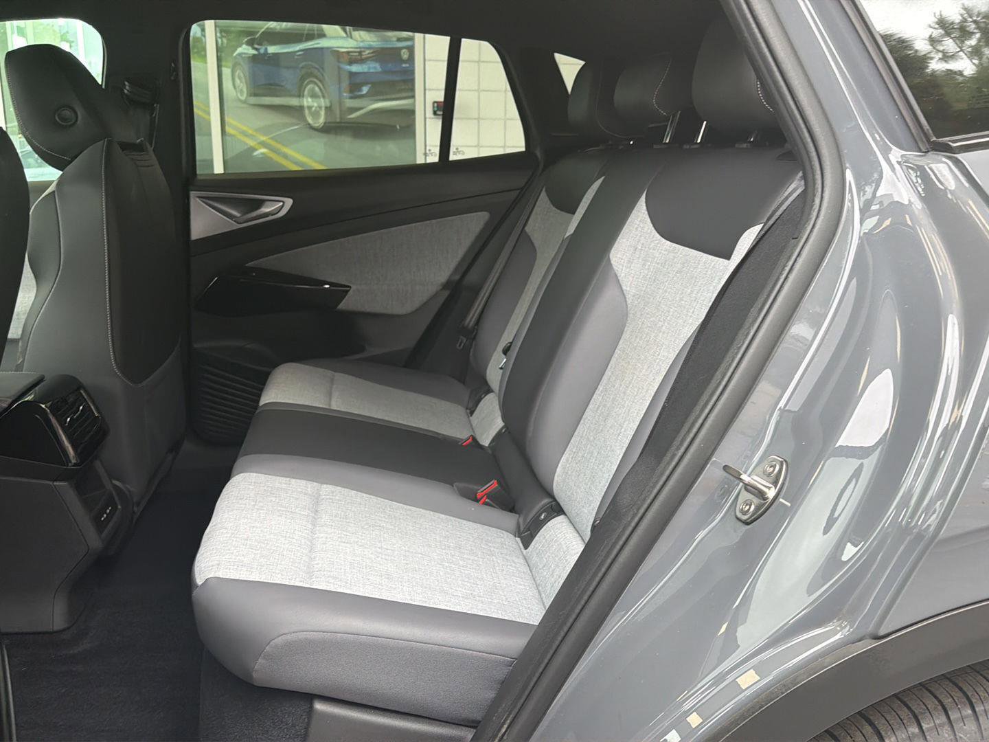 Certified 2023 Volkswagen ID.4 Pro image 15