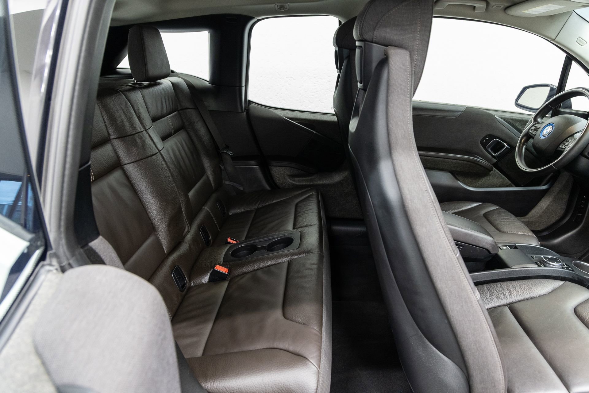 Used 2015 BMW i3 w/ Range Extender image 15